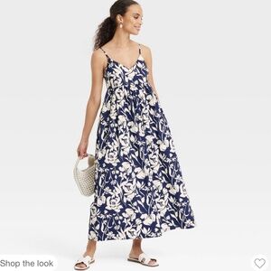 NWOT Women’s seersucker a-line maxi dress